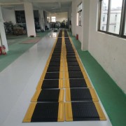 新款雙層防疲勞墊廠，綠色環(huán)保防靜電臺墊，卡優(yōu)腳墊廠
