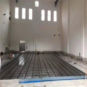 T型槽平臺(tái)廠*/工作面硬度HB107鑄鐵工作臺(tái)-【北重機(jī)械制造平臺(tái)】